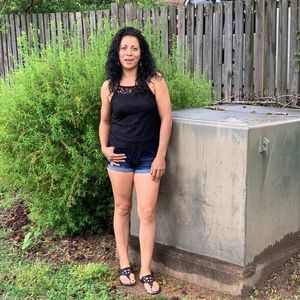 Meet your Posher, Aracely